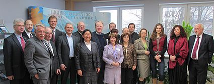 Am 10. April 2013 hat ein Besuch der Hanns-Seidel-Stiftung unter der Koordination von Herrn Dr. Markus Ehm mit Vertretern des Bayerischen Landtages und des Bundestages an der renommierten Polytechnischen Universität in St. Petersburg zum Schwerpunktthema