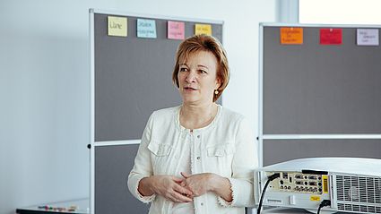 Vizepräsidentin Prof. Dr. Christiane Hellbach begrüßte die Teilnehmerinnen