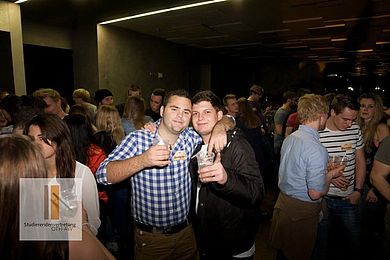 2014-15 WS OTH HappyHourParty klein 15