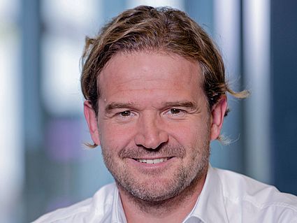 Prof. Dr. Thorsten Hock, Fakultät Betriebswirtschaft