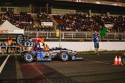 Der Rennwagen von Running Snail kurz vor dem Start