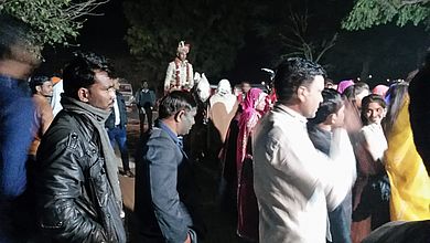 Auf dem Weg zur Braut Auf dem Weg zur Braut