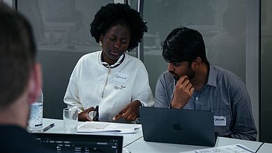 Das Team präsentierte sein Konzept, erste Überlegungen zur technischen Umsetzung sowie Ansätze für ein nachhaltiges Geschäftsmodell