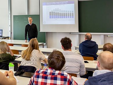 Prof. Dr. Steffen Wettengl referierte in der Vorlesung „Technologie- und Innovationsmanagement“  