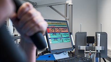 Die Technik und Geräte im Labor für Biomechanik und Sportwissenschaften sind vergleichbar mit der Ausrüstung eines Olympia-Zentrums