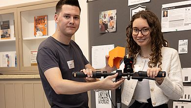 Das Gründerteam Guardify durfte sich beim 5-Euro-Business-Wettbewerb über den Medienpreis freuen; Foto: Erich Malter