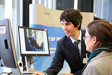 AISEC-Mitarbeiter demonstrieren konkrete Anwendungfälle