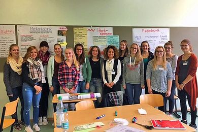 Die Teilnehmerinnen des girls4tech am HCA-Gymnasium in Sulzbach-Rosenberg.