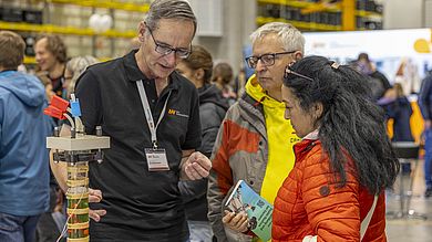 Algen in einer Glasröhre