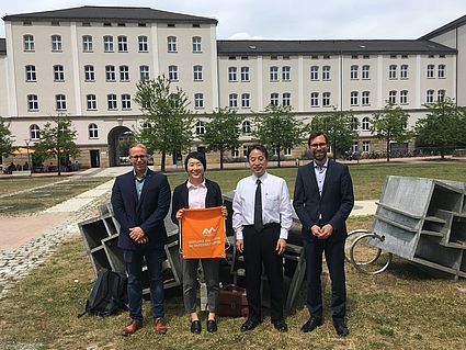 Vertreter der Hokkaido Universität mit Tobias Popp und Raphael Lechner