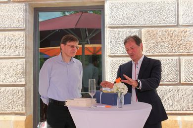 Alfred Höß und Michael Anheuser von der Siemens AG in Amberg 
