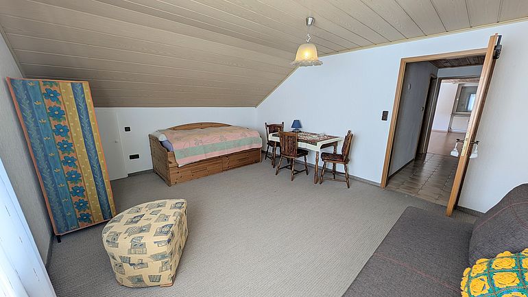 Zimmer 1 -