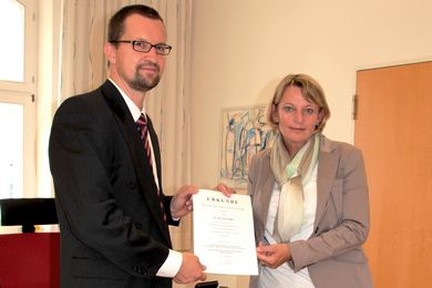 Prof. Dr. Ulrich Schäfer und Vizepräsidentin Prof. Dr. Andrea Klug