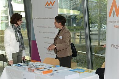 Informationsstand von OTH Professional