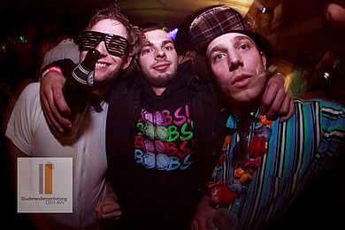 2010 WS HAW Bad Taste Party klein 200