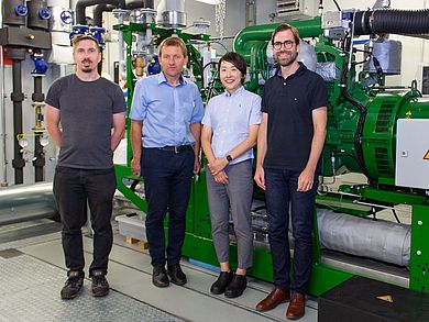 Nicholas O’Connell (Institut für Energietechnik), Prof. Markus Brautsch (Wissenschaftlicher Leiter Kompetenzzentrum KWK), Prof. Shiho Ishikawa (Hokkaido University) und Raphael Lechner (Geschäftsführer Kompetenzzentrum KWK)