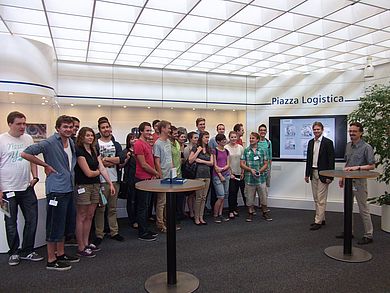 Im Rahmen der Lehrveranstaltung „Radiologie und Nuklearmedizin“ besuchten die Studierenden des 4. Semesters im Studiengang Medizintechnik (Fakultät Wirtschaftsingenieurwesen) unter der Leitung von Prof. Dr. Ralf Ringler (Studiengang Medizintechnik) u