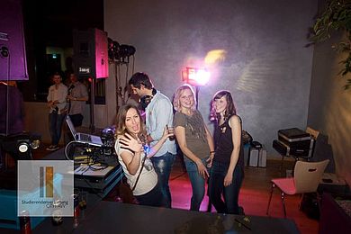 2014-15 WS OTH HappyHourParty klein 09