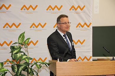 Markus Schlögl, Patentanwalt 