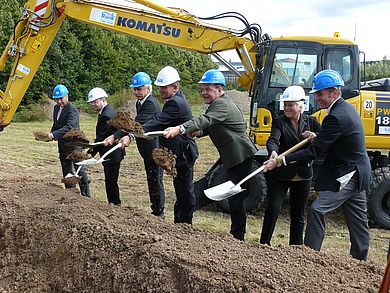 Spatenstich für den Weidener Technologiecampus mit Staatsminister Dr. Wolfgang Heubisch