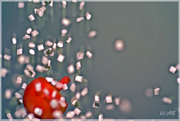 Kreisel und Kunststoffgranulat