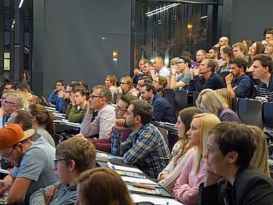 Ausgebucht:Die Veranstaltung lockte zahlreiche Besucher.