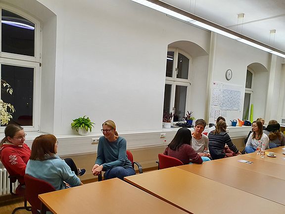 Die Teilnehmerinnen beim Mentoringprogramm „professional steps“