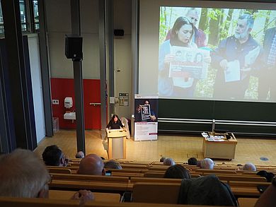 Birgit Mair, ausgewiesene Rechtsextremismusexpertin, hielt der Eröffnungsvortrag.