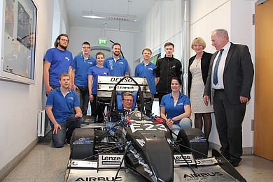 Bernd Sibler im Rennwagen 