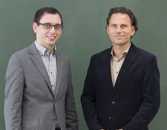 Matthias Mitterbauer und Prof. Dr. Thomas Tiefel