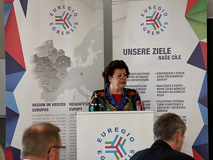 Gastrednerin war Generalkonsulin Kristina Larischová.