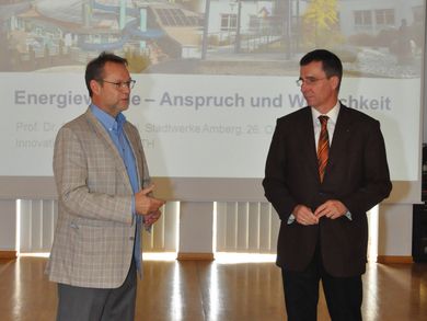 Prof. Frank Späte und Prof. Dr. Stephan Prechtl im Gespräch