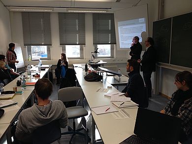 Im Rahmen der Lehrveranstaltung „Service- und Instandhaltungsmanagement“ konnte Prof. Dr. Clemens Bulitta (Fakultät Wirtschaftsingenieurwesen, Studiengang Medizintechnik) den Leiter der Abteilung Materiallogistik des Customer Service von Siemens Heal