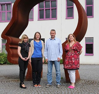 Alles neu macht der Mai… Zum 01.05.2013 übernahm Frau Dr. Carolin Hagl die Leitung des neuen HAW-Studien- und Career Service im Rahmen des Qualitätspaktes Lehre. Neben den Kernaufgaben der allgemeinen Studienberatung und der Gewinnung geeigneter Studi