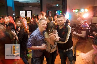 2014-15 WS OTH HappyHourParty klein 20