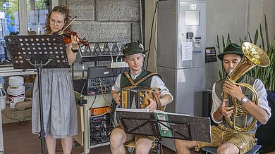 Die Studierenden begleiteten den Abend auch mit tradionell bayerischer Musik