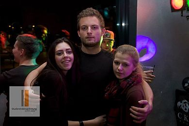 2014-15 WS OTH HappyHourParty klein 18