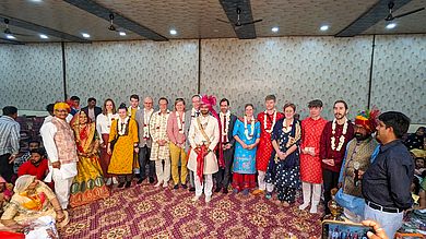 Studierenden auf der Hochzeit