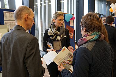 Infostand der Fakultät Wirtschaftsingenieurwesen