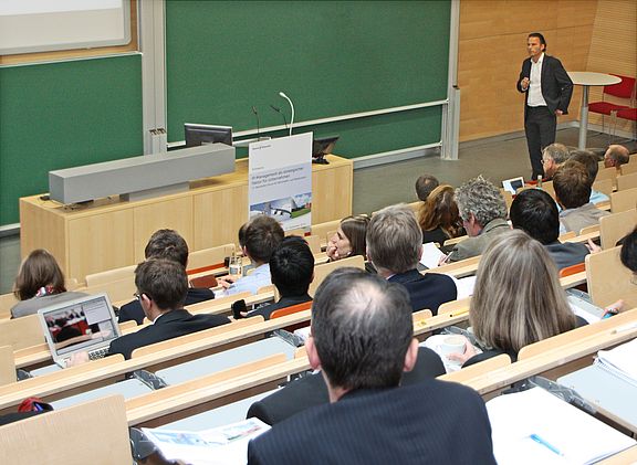 Vortrag Prof. Dr. Thomas Tiefel