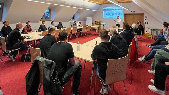 Teilnehmer im Saal