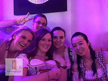 2015-16 WS OTH Oktoberfest Clubbing klein 12
