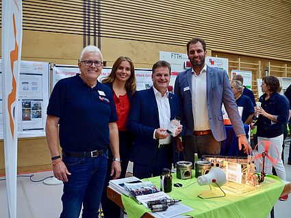 Herbert Wild, Vorstand Gemeindewerke, M.Eng Laura Weber, OTH Amberg-Weiden, Werner Langhans, 1. Bürgermeister Markt Wendelstein, und M.Eng. Michael Hebauer, OTH Amberg-Weiden