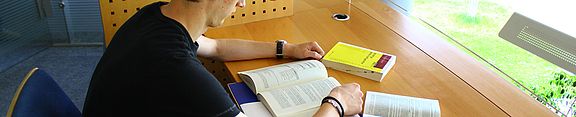 Student beim Lernen