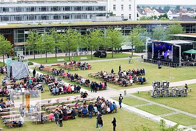 2015 SS OTH Campusfest Amberg klein 74