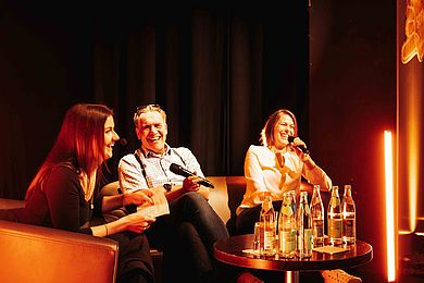 Professoren auf der Couch