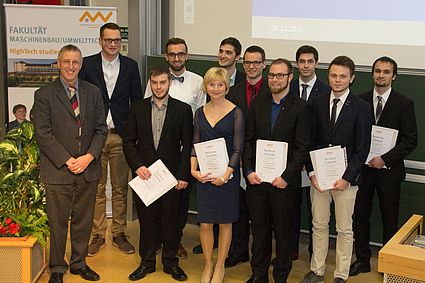 Absolventinnen und Absolventen des Studiengangs „Erneuerbare Energien“