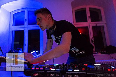 2016 SS OTH Turmparty klein 036