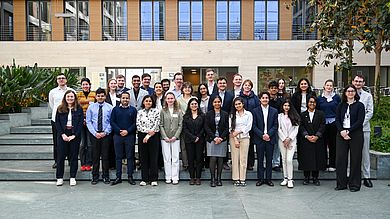 Gruppenfoto mit Diplomaten im Auswärtigen Amt