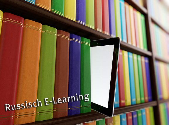 Von nun an haben Studierende mit fortgeschrittenen Kenntnissen die Möglichkeit, ihre schriftliche Ausdrucksfähigkeit online auszubauen. Das Verfassen von Lebenslauf, Anschreiben oder Motivationsbrief bei der Schreibwerkstatt Russisch (QPL) geht nun einf